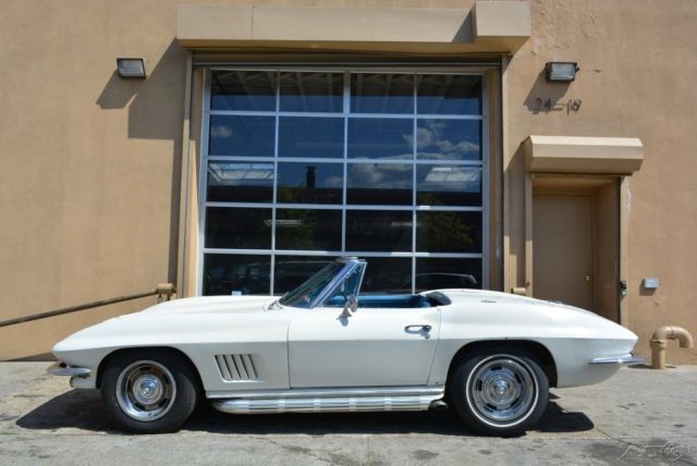 White 1967 Chevrolet Corvette Convertible with Blue interior