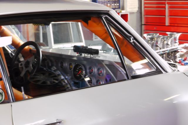 White 1968 Chevrolet Chevelle Coupe with Black interior