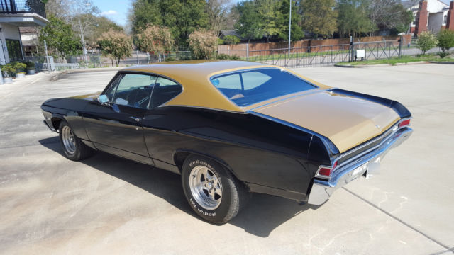 Black & Gold 1968 Chevrolet Chevelle Coupe with Black interior