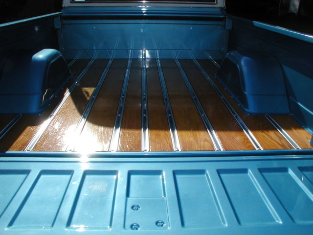 Blue 1968 Chevrolet C-10 Pickup with Blue interior