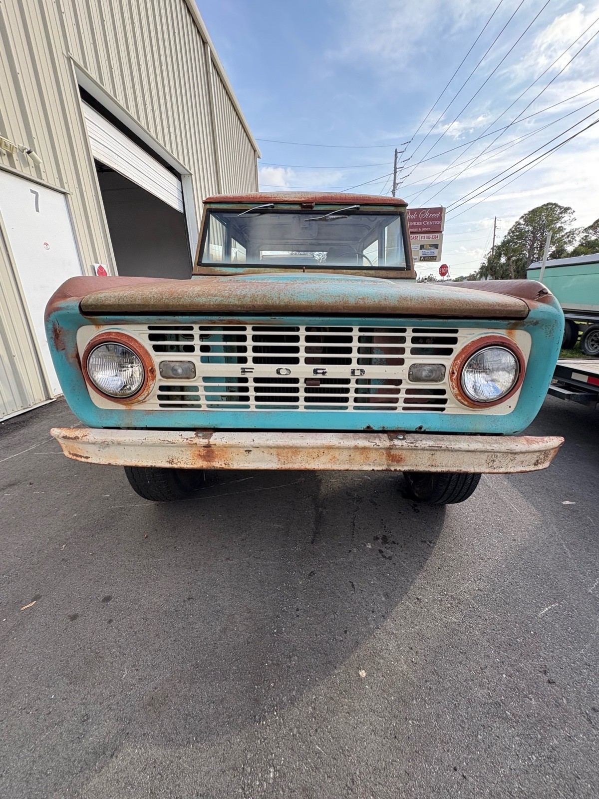 Blue 1968 Ford Bronco SUV with Blue interior