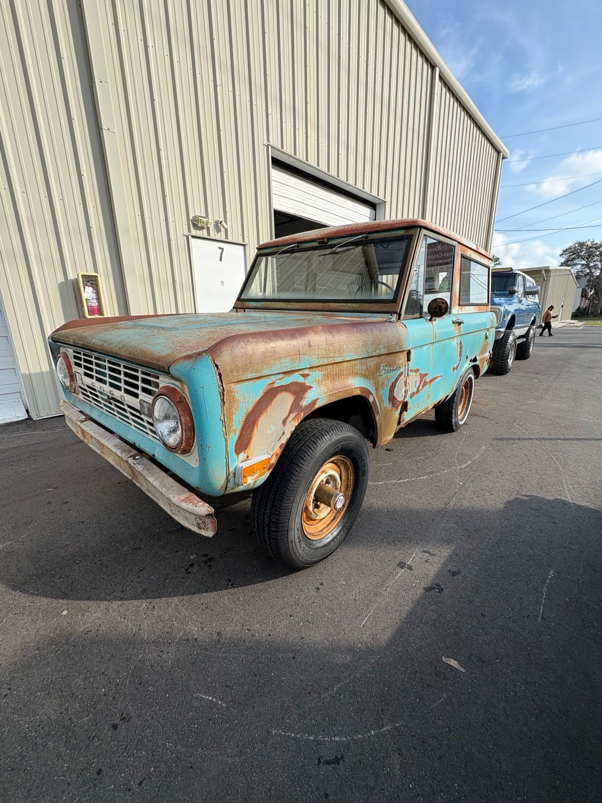 Blue 1968 Ford Bronco SUV with Blue interior