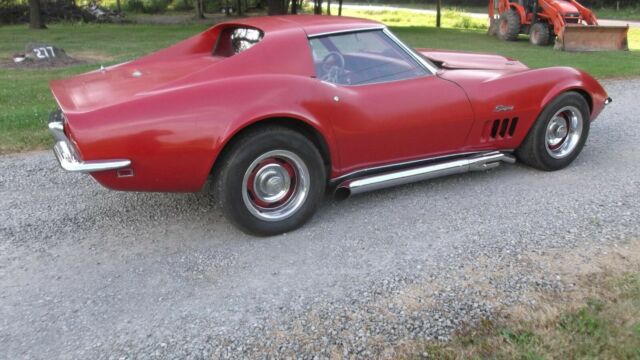 Red 1969 Chevrolet Corvette stingray with Red interior