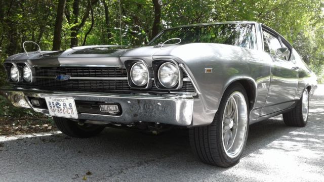 Silver 1969 Chevrolet Chevelle Coupe with Black interior