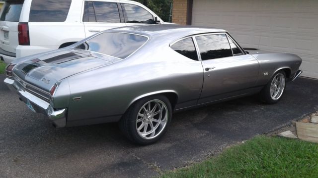 Silver 1969 Chevrolet Chevelle Coupe with Black interior