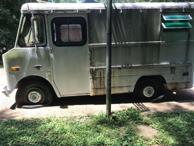 White 1969 Chevrolet C-10 P10 Step Van