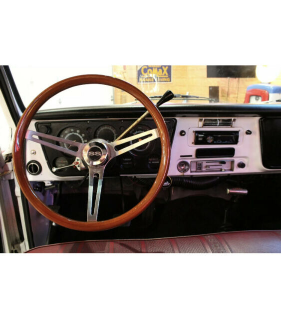 White 1969 Chevrolet C-10 Standard Cab Pickup