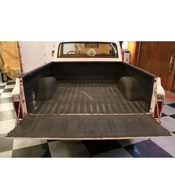 White 1969 Chevrolet C-10 Standard Cab Pickup