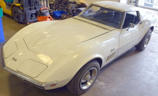 White 1969 Chevrolet Corvette Coupe with Black interior