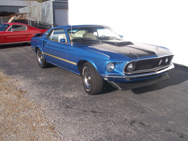 ACAPULCO BLUE 1969 Ford Mustang Fastback with WHITE interior
