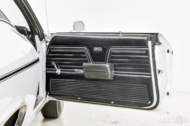 White 1969 Chevrolet Chevelle with Black interior