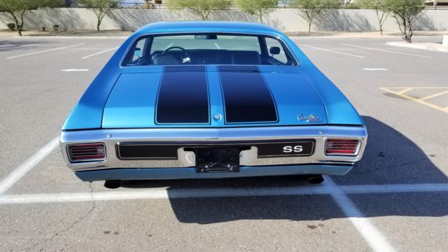 Blue 1970 Chevrolet Chevelle Coupe with Black interior
