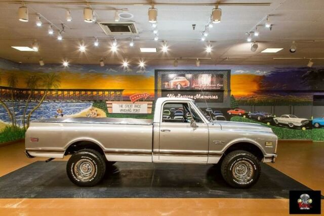 Gray 1970 Chevrolet Other Pickups Pickup Truck with Black interior