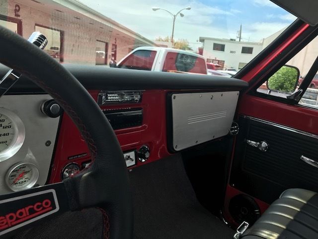 Viper Red 1970 Chevrolet C-10 Standard Cab Pickup with Black interior