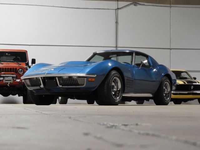 Blue 1970 Chevrolet Corvette with Black interior