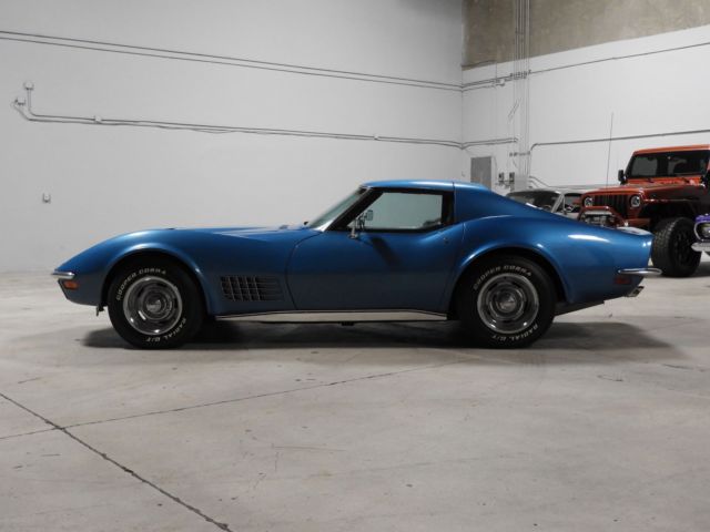 Blue 1970 Chevrolet Corvette with Black interior
