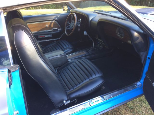 Gray 1970 Ford Mustang Fastback with Black interior