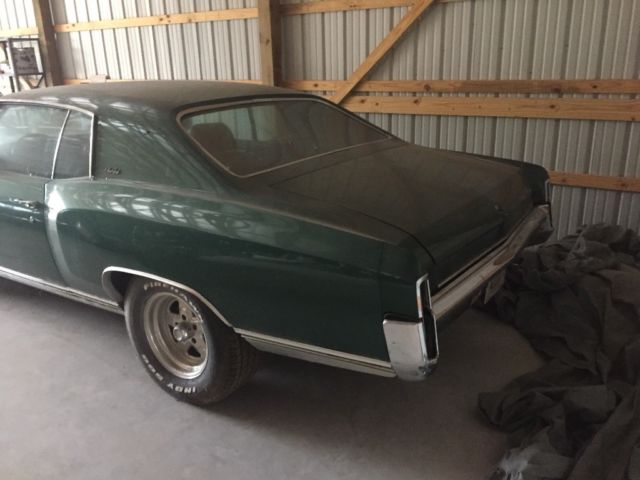 Green 1970 Chevrolet Monte Carlo with Black interior