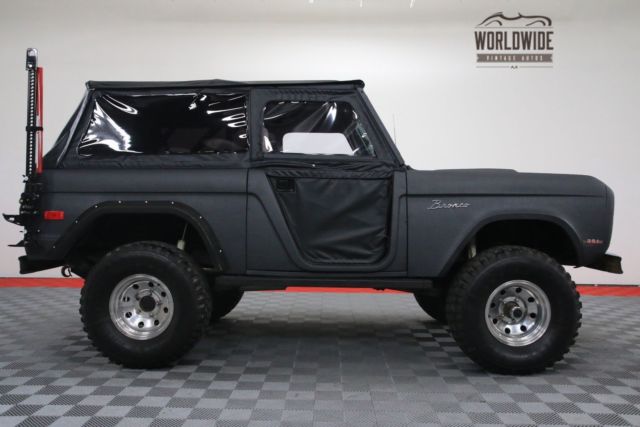 Black 1971 Ford Bronco with Black interior