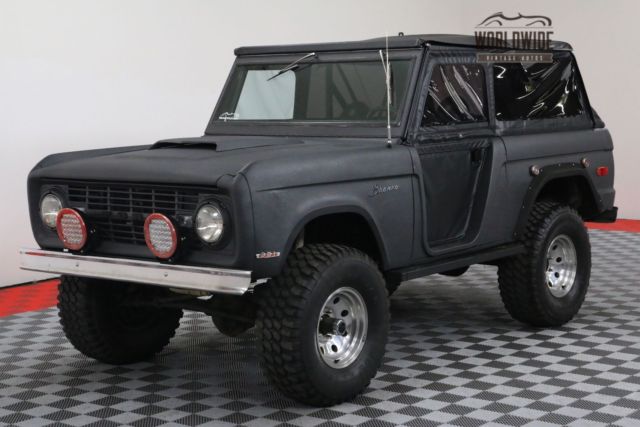 Black 1971 Ford Bronco with Black interior