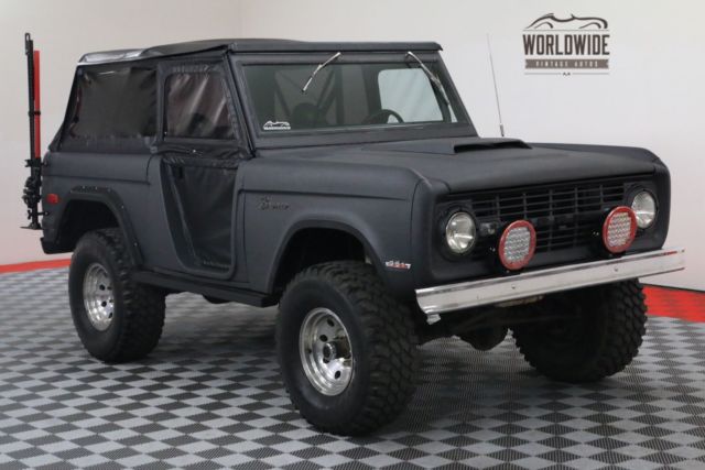 Black 1971 Ford Bronco with Black interior