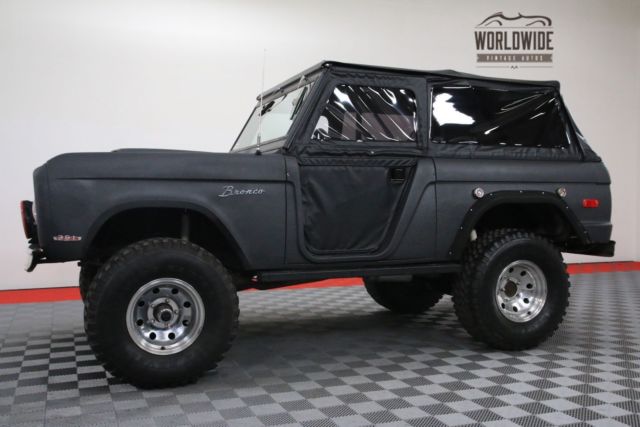 Black 1971 Ford Bronco with Black interior