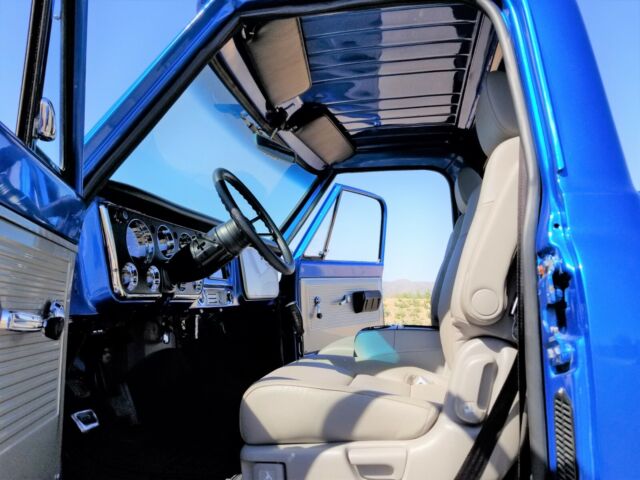 Blue 1971 Chevrolet C-10 with Gray interior