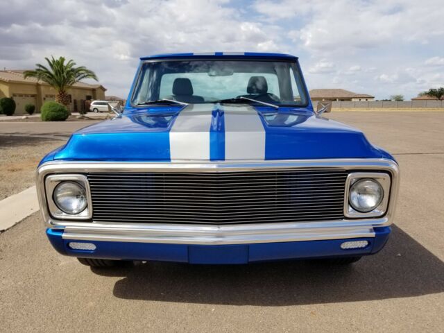 Blue 1971 Chevrolet C-10 with Gray interior