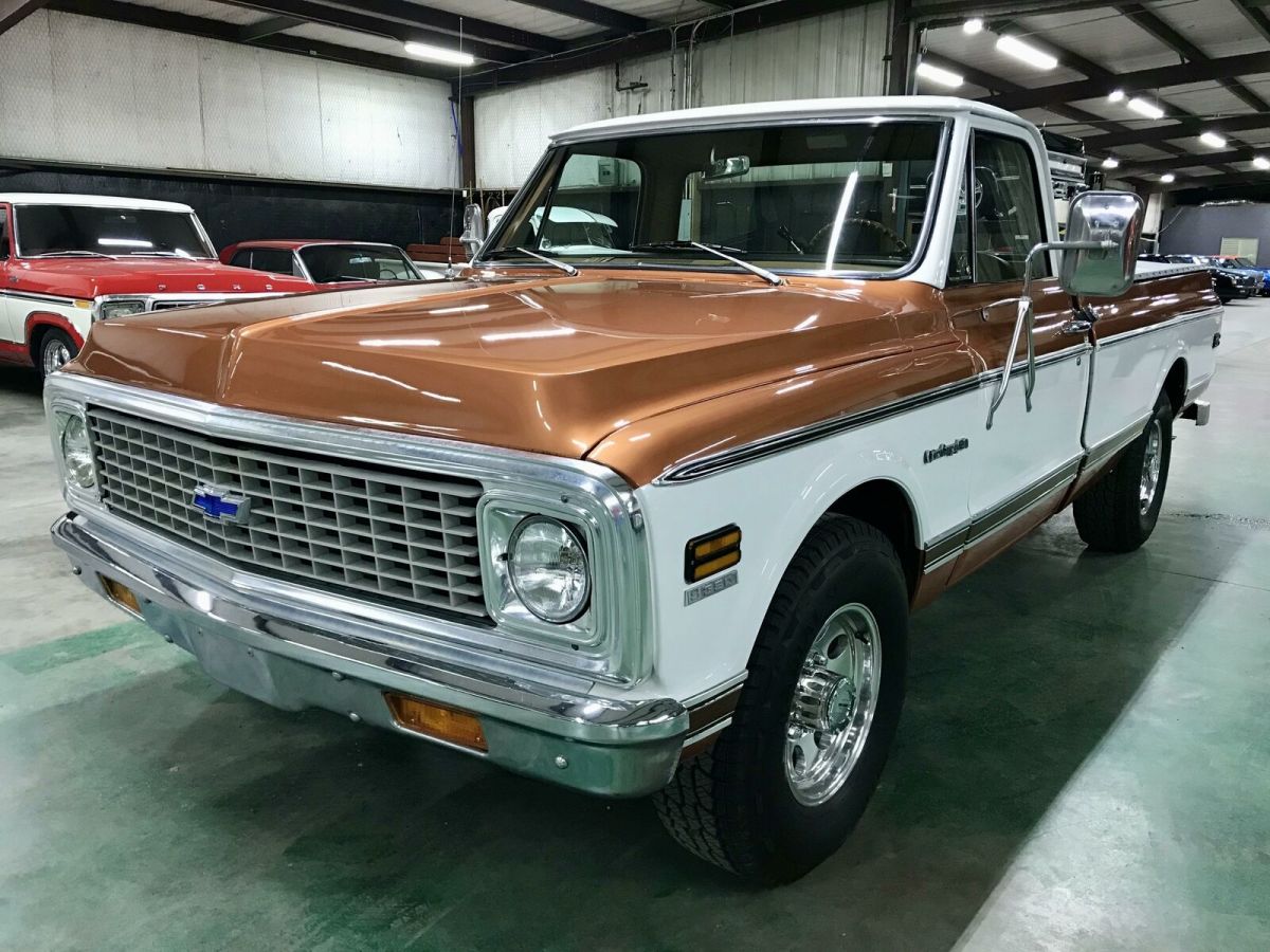 White 1971 Chevrolet Other Pickups with Black interior