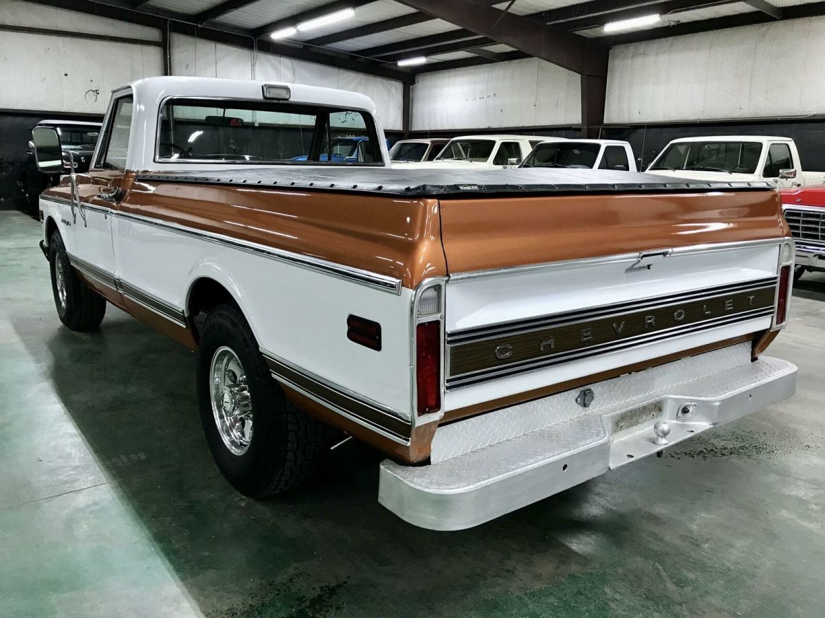 White 1971 Chevrolet Other Pickups with Black interior