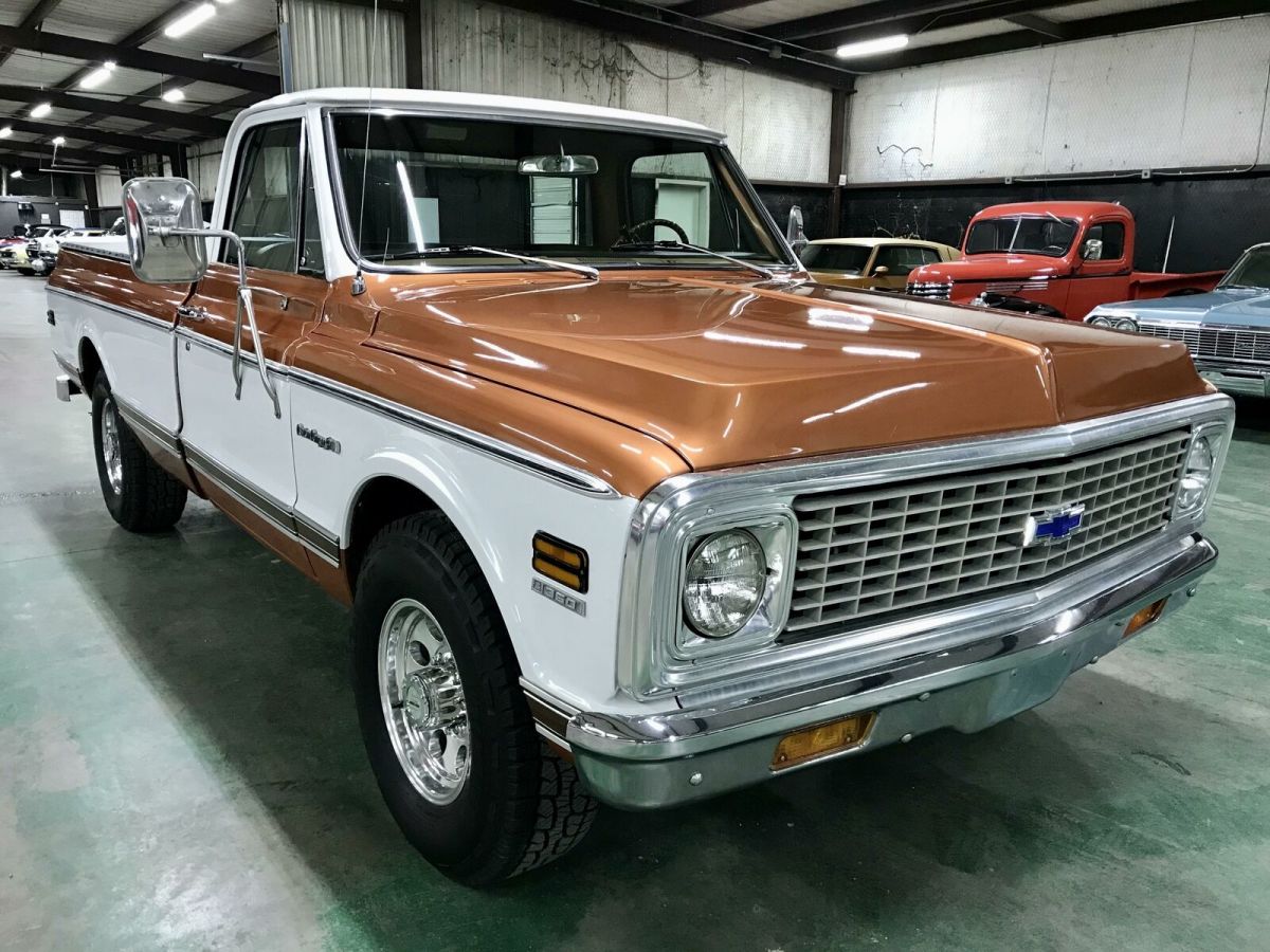 White 1971 Chevrolet Other Pickups with Black interior