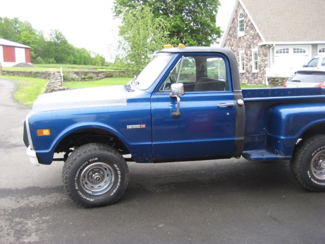 Blue 1971 Chevrolet C/K Pickup 1500 Standard Cab Pickup with Black interior