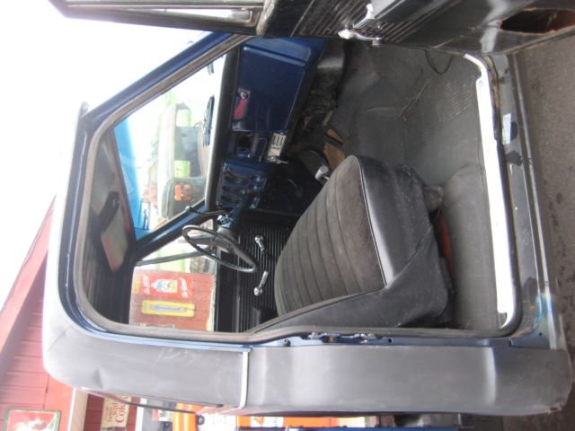Blue 1971 Chevrolet C/K Pickup 1500 Standard Cab Pickup with Black interior