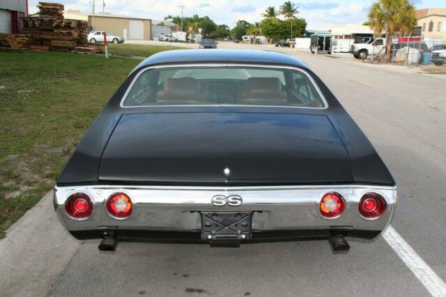 Black 1972 Chevrolet Chevelle Coupe with BEIGE interior