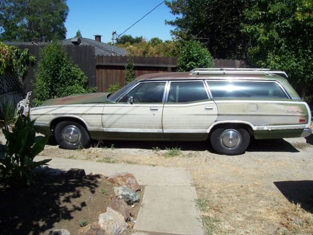 Green 1972 Ford Other Wagon with Green interior