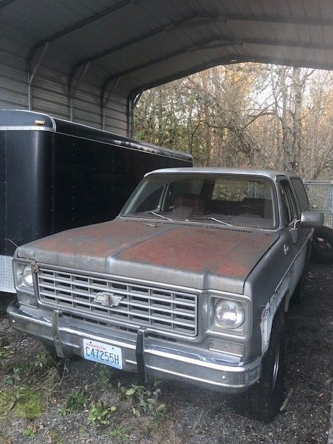Gray 1978 Chevrolet Blazer Standard Cab Pickup with Red interior