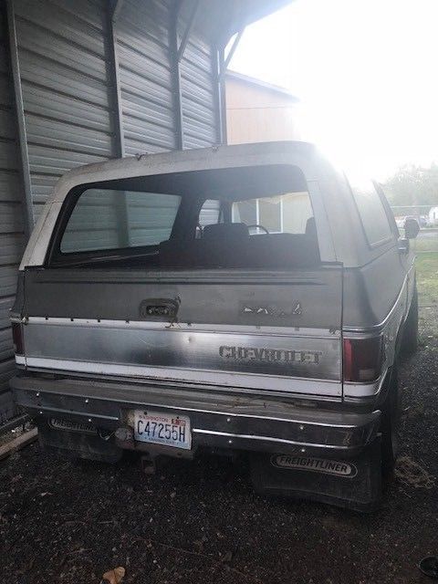 Gray 1978 Chevrolet Blazer Standard Cab Pickup with Red interior