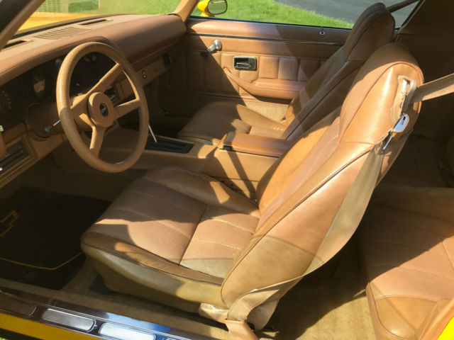 Yello 1978 Chevrolet Camaro with Tan interior