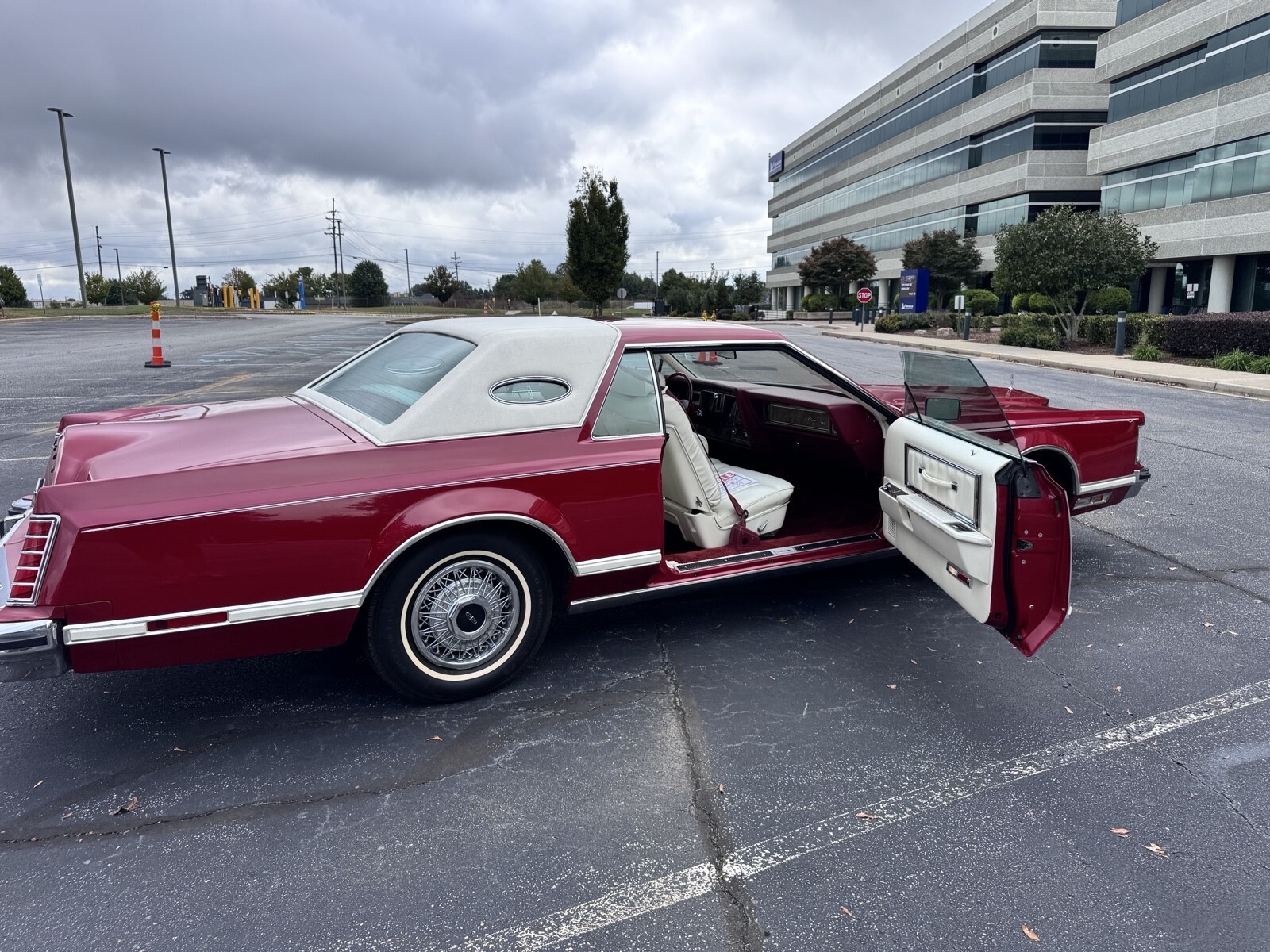 Red 1979 Lincoln Continental