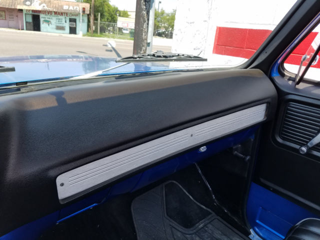 Blue 1980 Chevrolet C-10 Standard Cab Pickup with Black interior