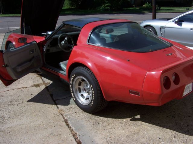 Red 1980 Chevrolet Corvette Coupe with Gray interior