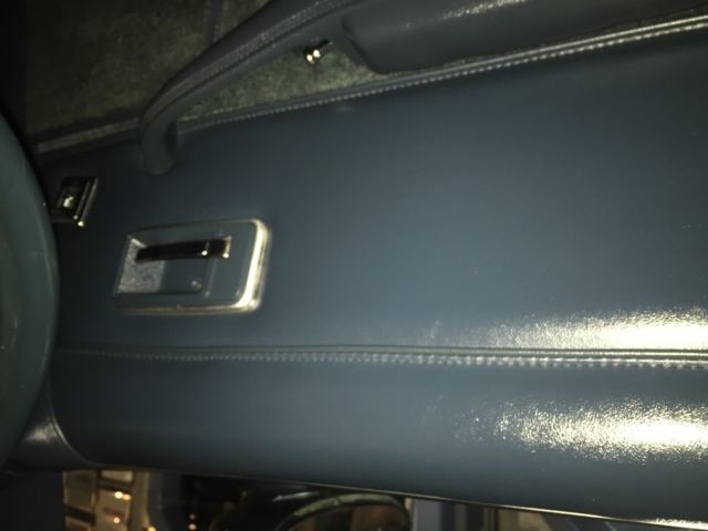 Gray 1982 Chevrolet Corvette Coupe with Gray interior