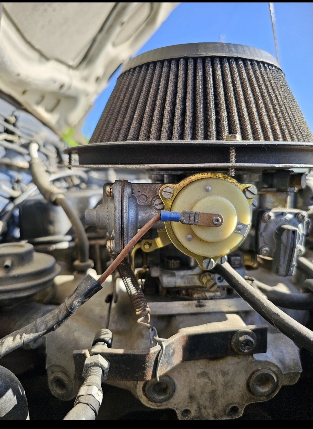 White 1982 Datsun 720