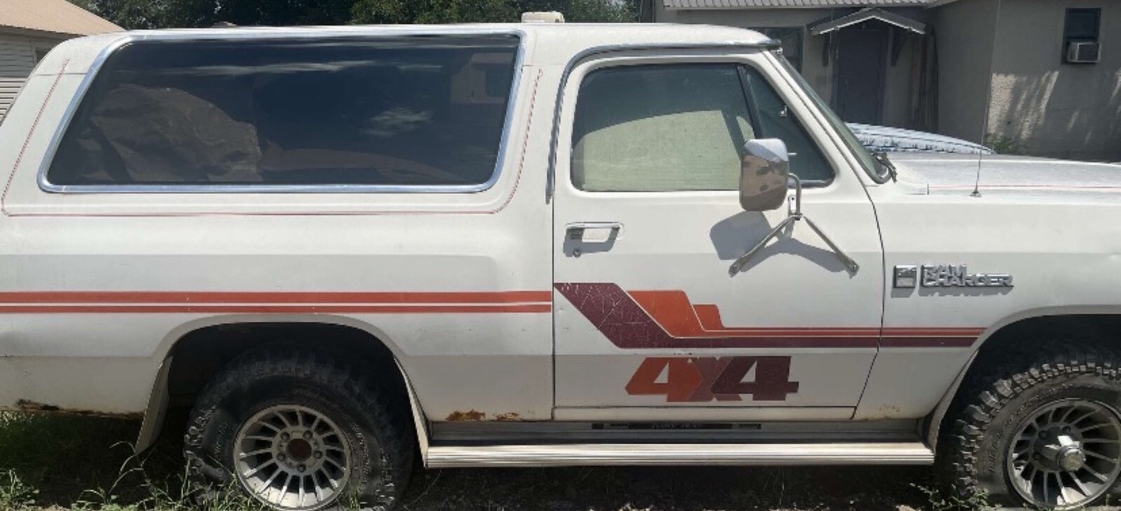 White 1983 Dodge Ramcharger