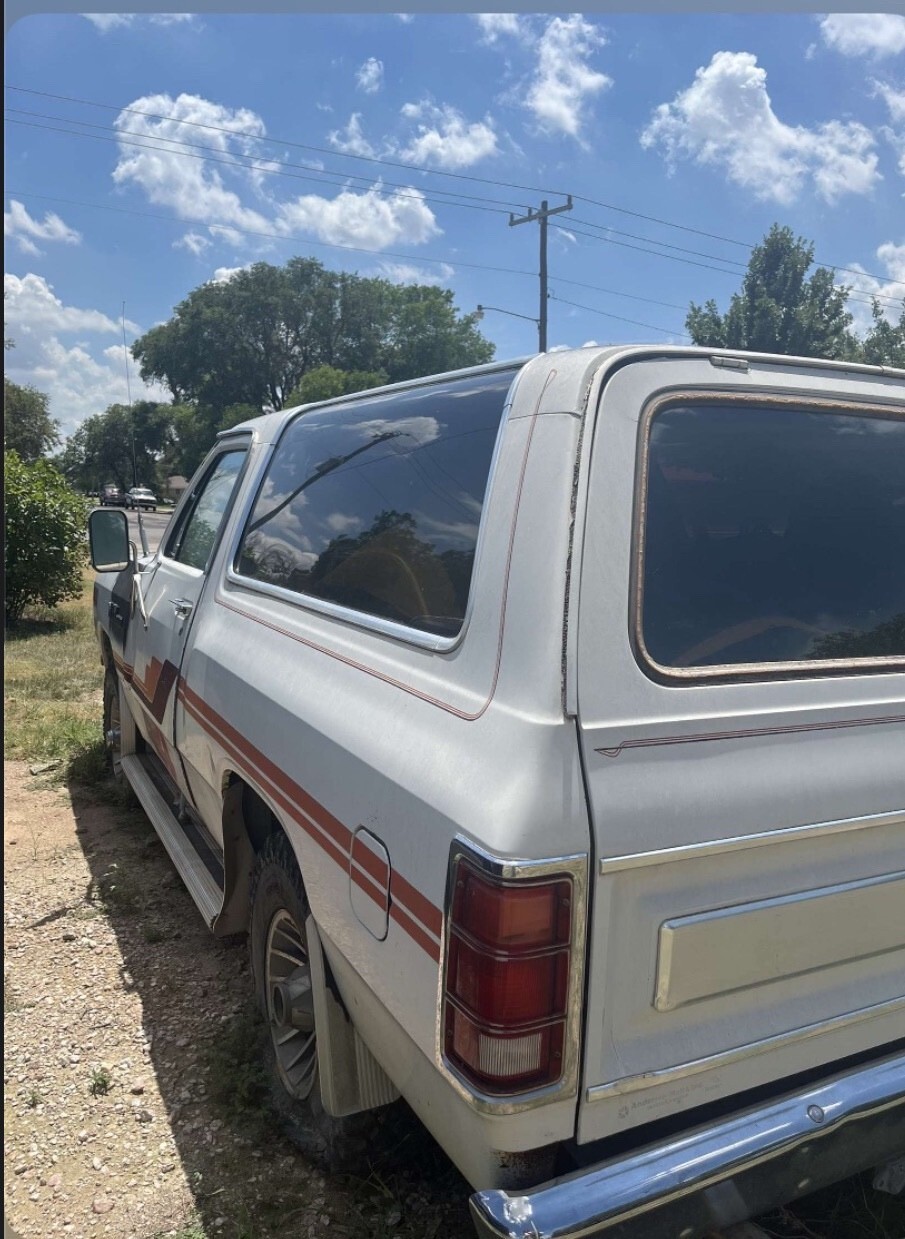 White 1983 Dodge Ramcharger