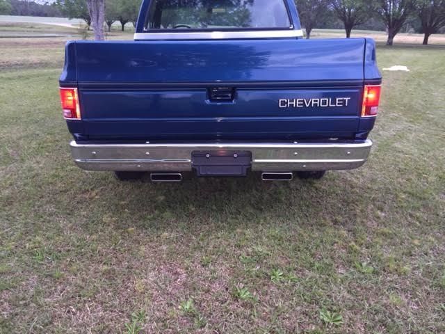 Blue 1984 Chevrolet C-10 with Blue interior