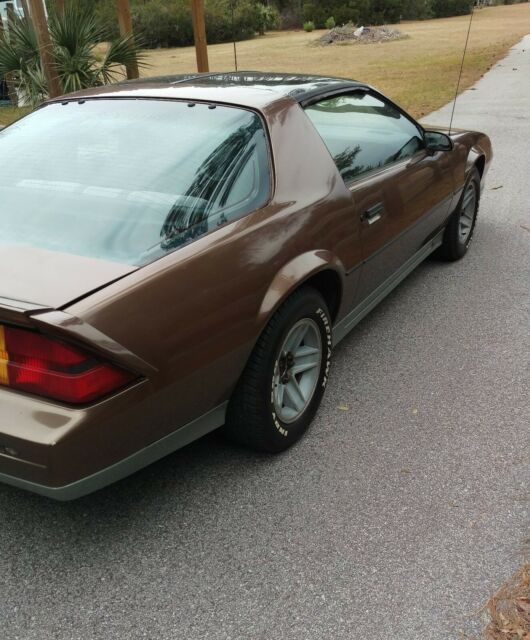 Brown 1984 Chevrolet Camaro Coupe with Brown interior