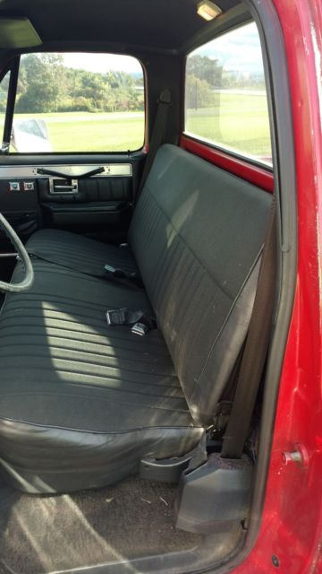 Red 1985 Chevrolet C-10 Standard Cab Pickup with Black interior
