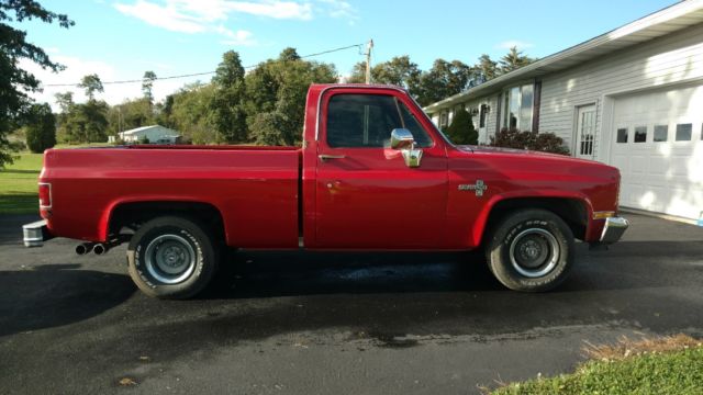 Red 1985 Chevrolet C-10 Standard Cab Pickup with Black interior