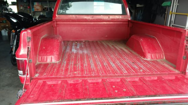 Red 1985 Chevrolet C-10 Standard Cab Pickup with Black interior